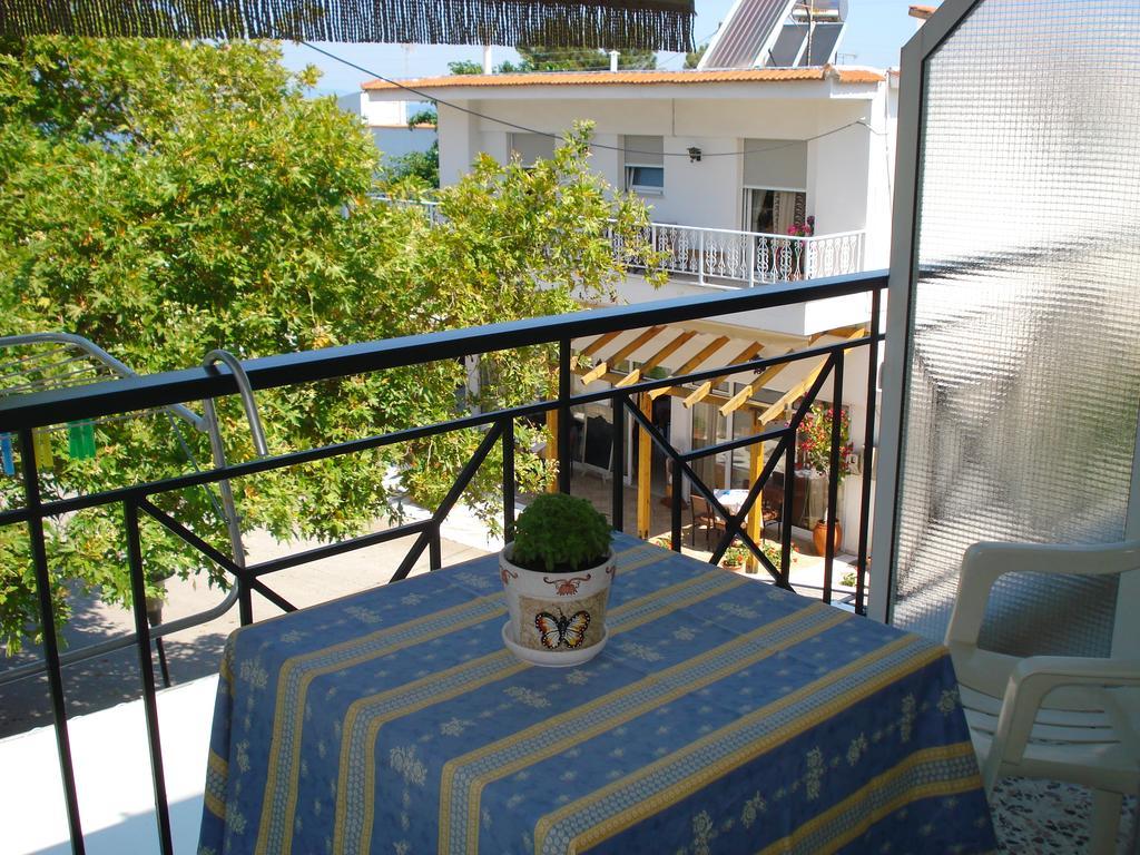 Ferienwohnung Anna Georgiou Skala Sotiros Exterior foto